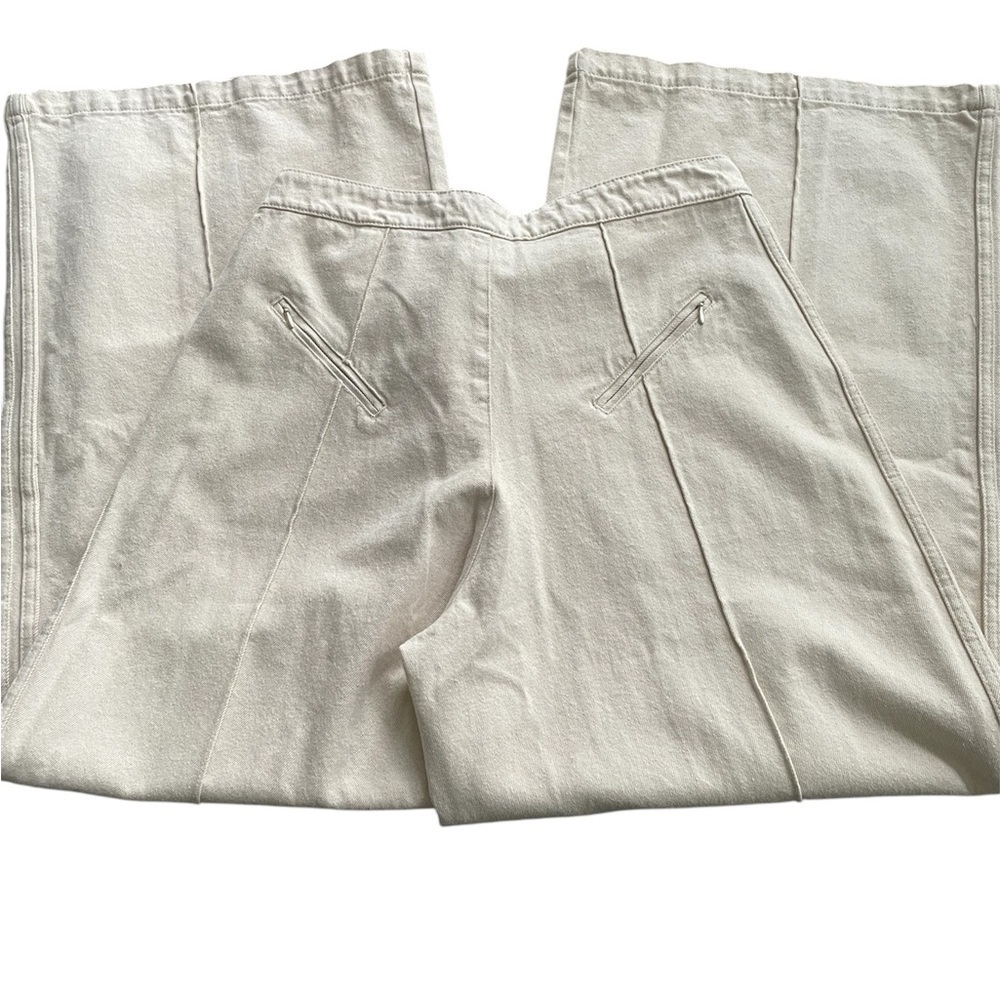 NWT Womens adidas Montreal jeans. Wide leg. Measured 16.5” waist. 31.5” inseam. - Picture 8 of 10